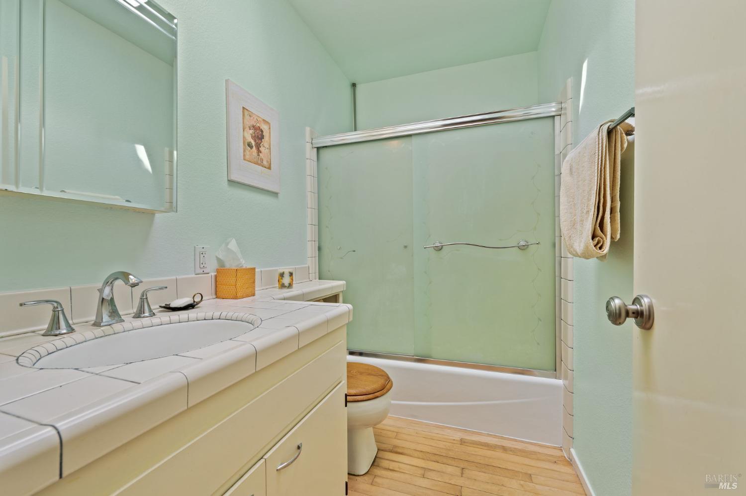 566 Community Hall Ln