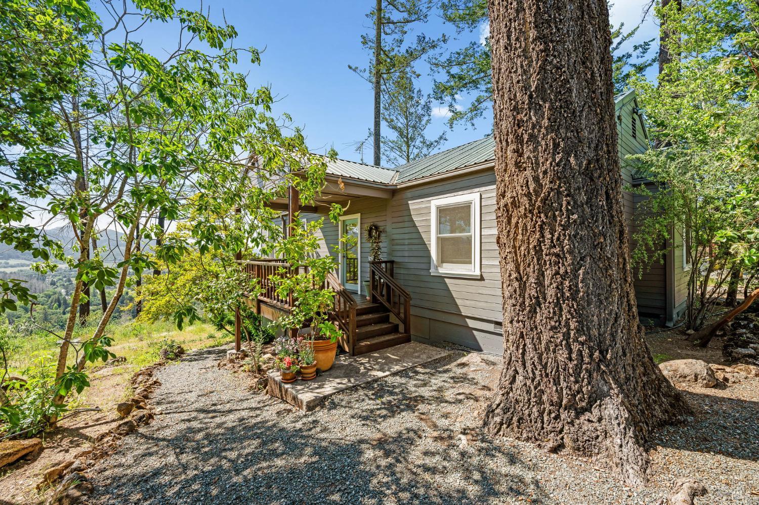 566 Community Hall Ln