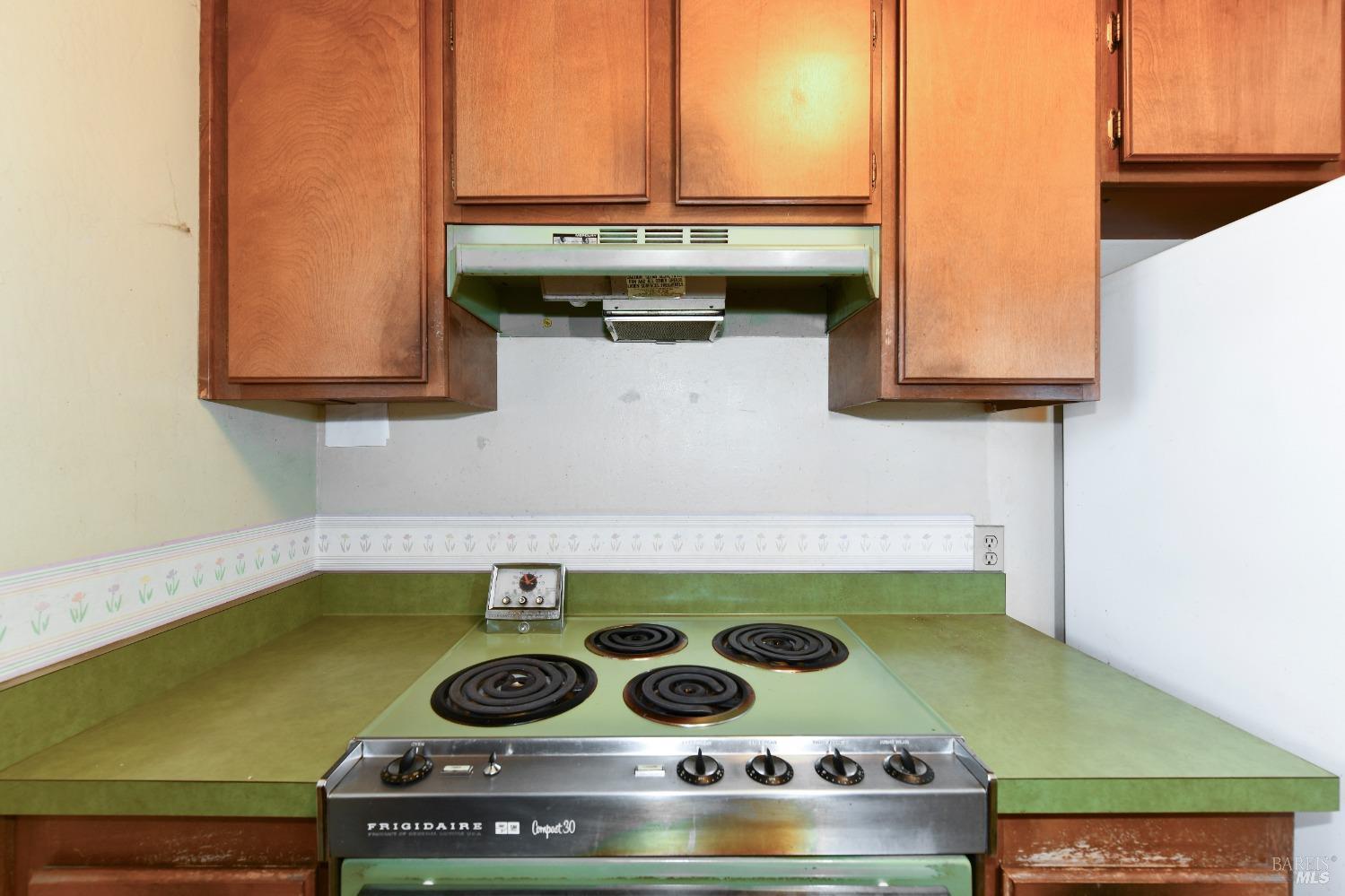 3462 Shelter Creek Dr