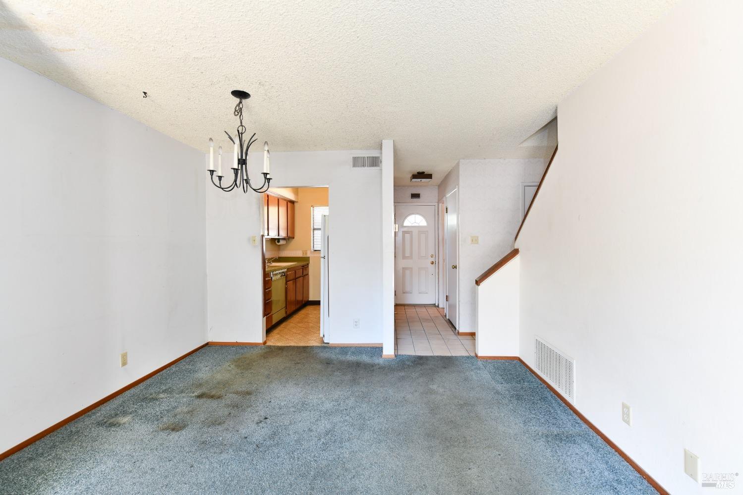 3462 Shelter Creek Dr