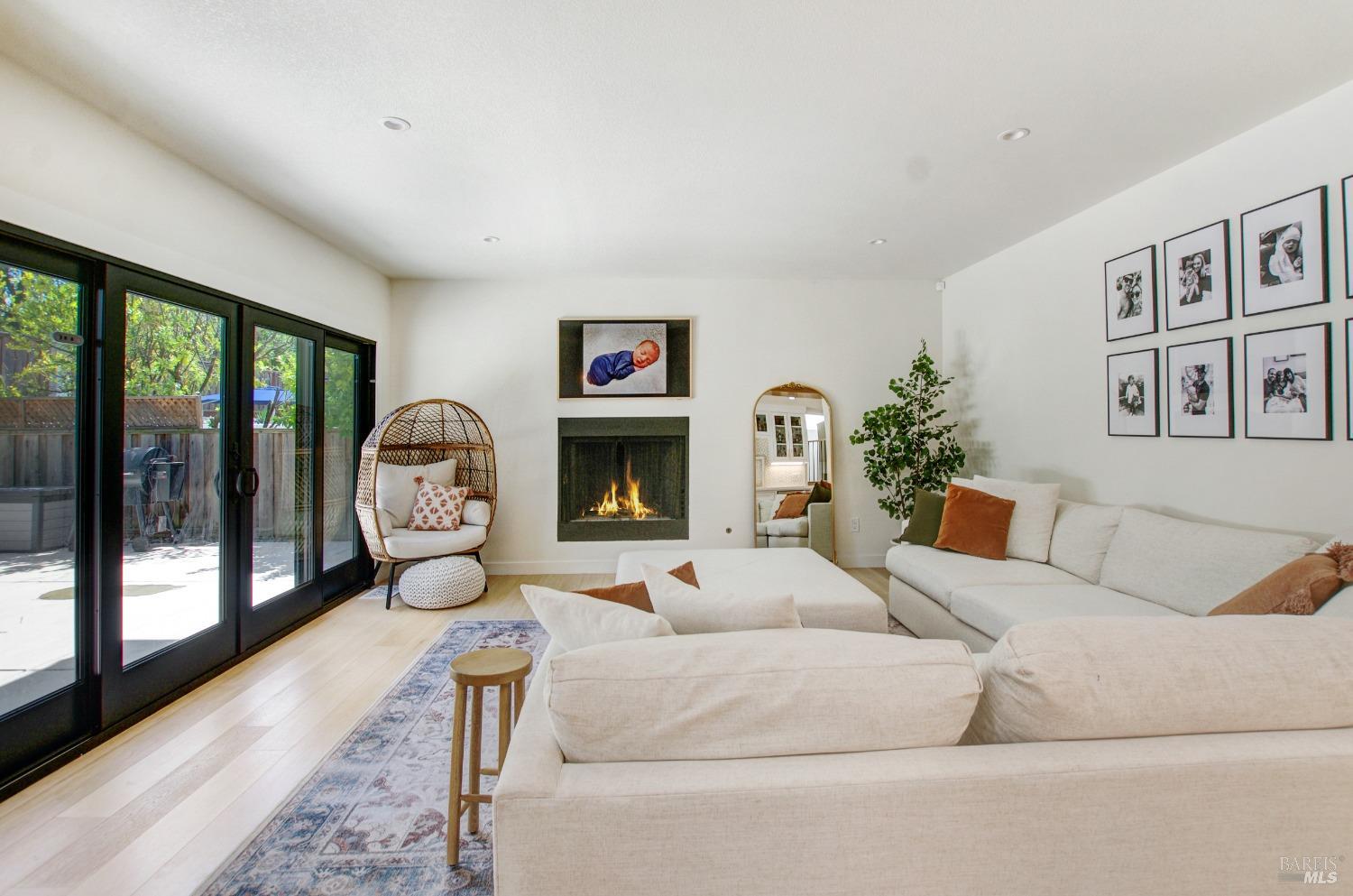 224 Silverado Springs Dr