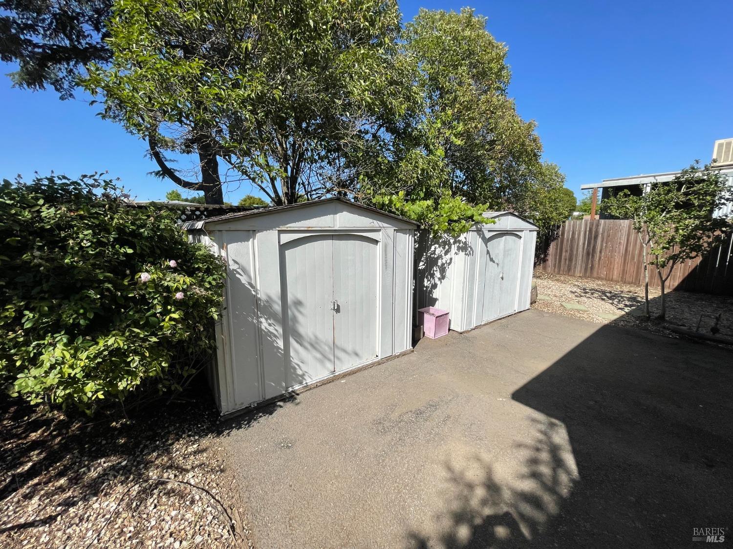 150 Silverado Trl #44