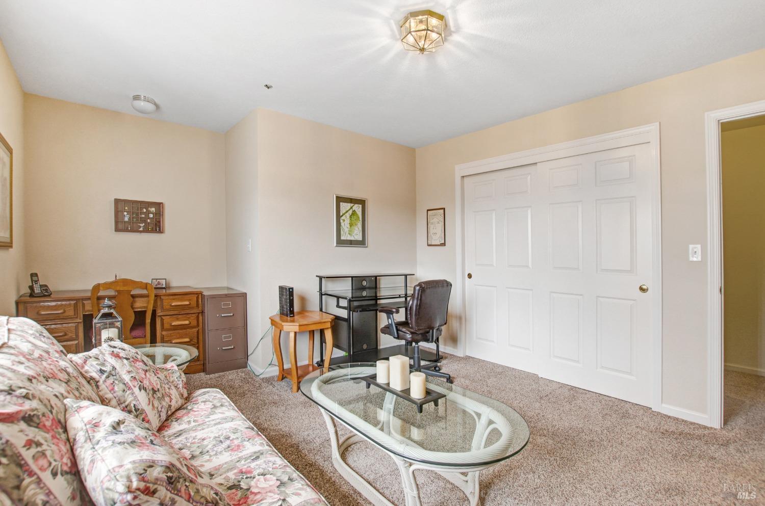 1627 San Vicente Ave