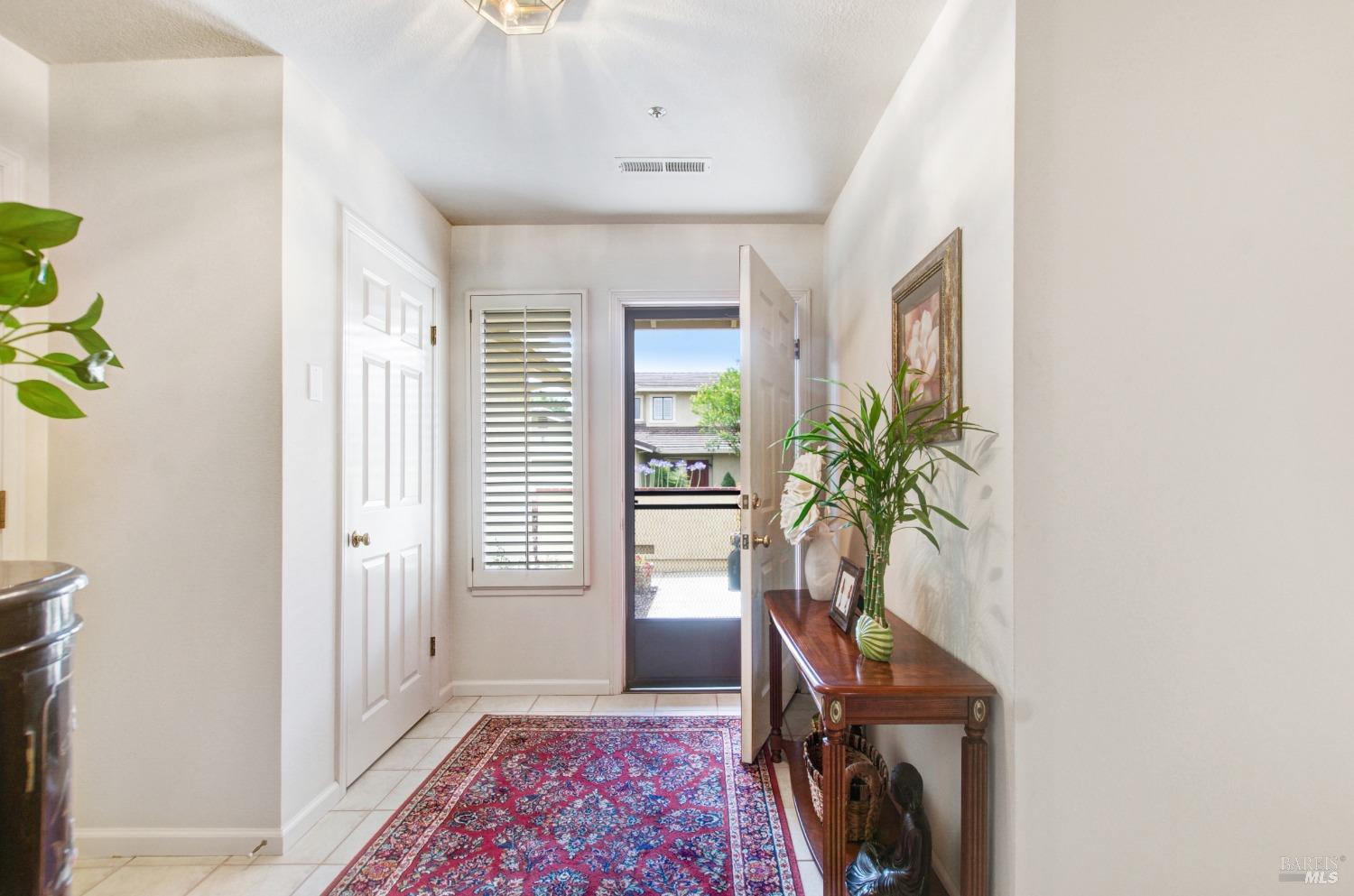 1627 San Vicente Ave