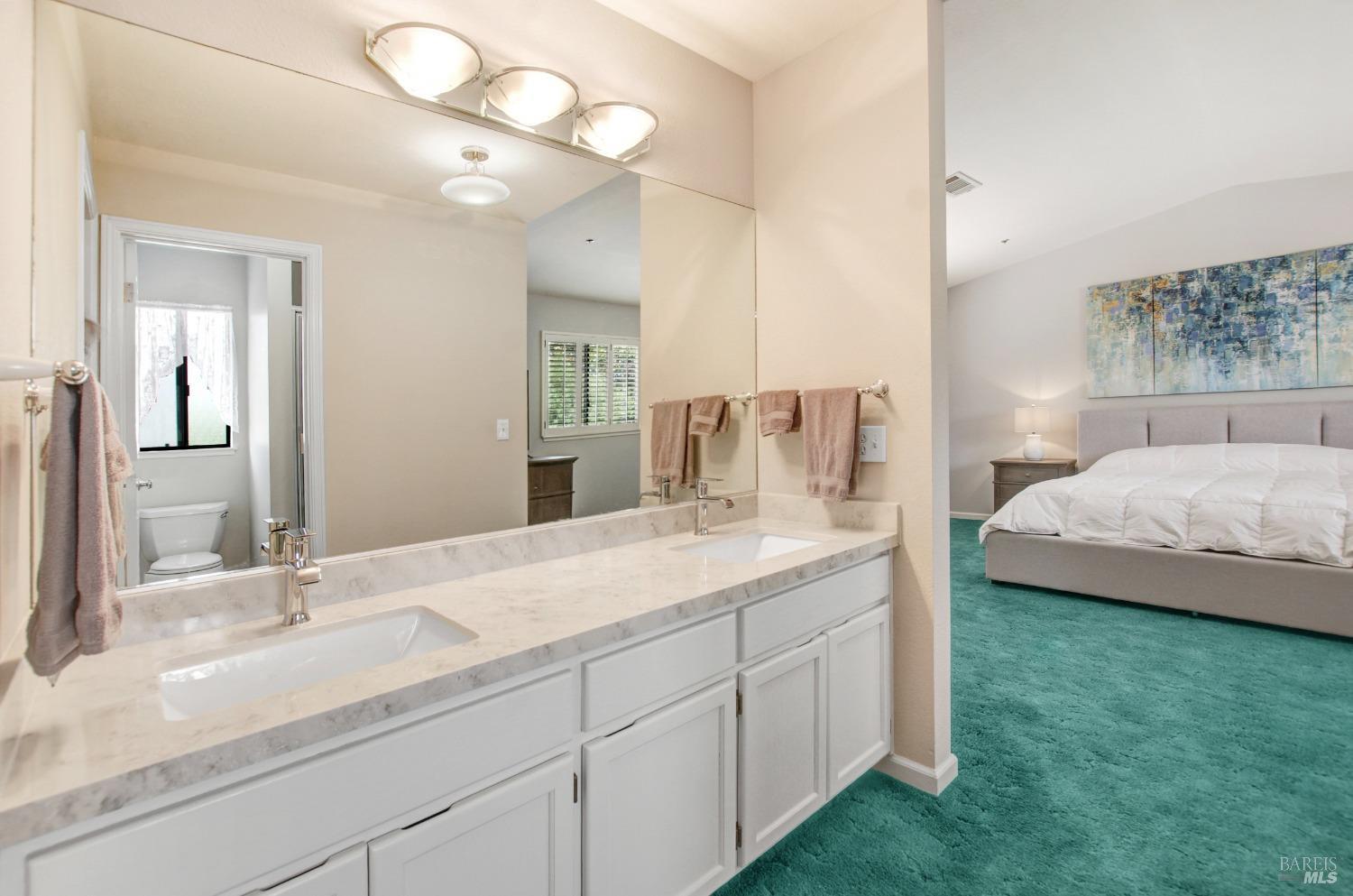 1627 San Vicente Ave