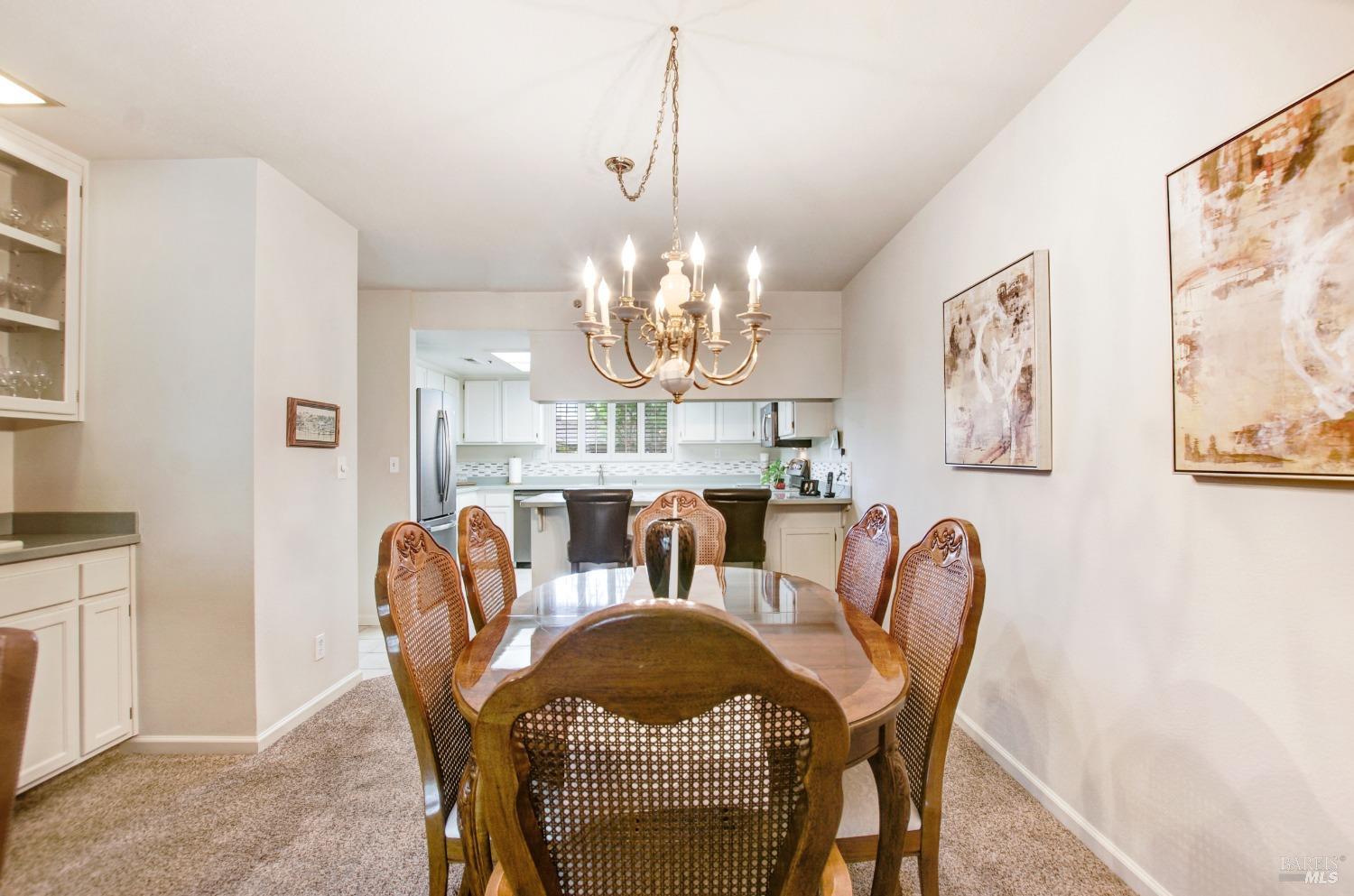 1627 San Vicente Ave