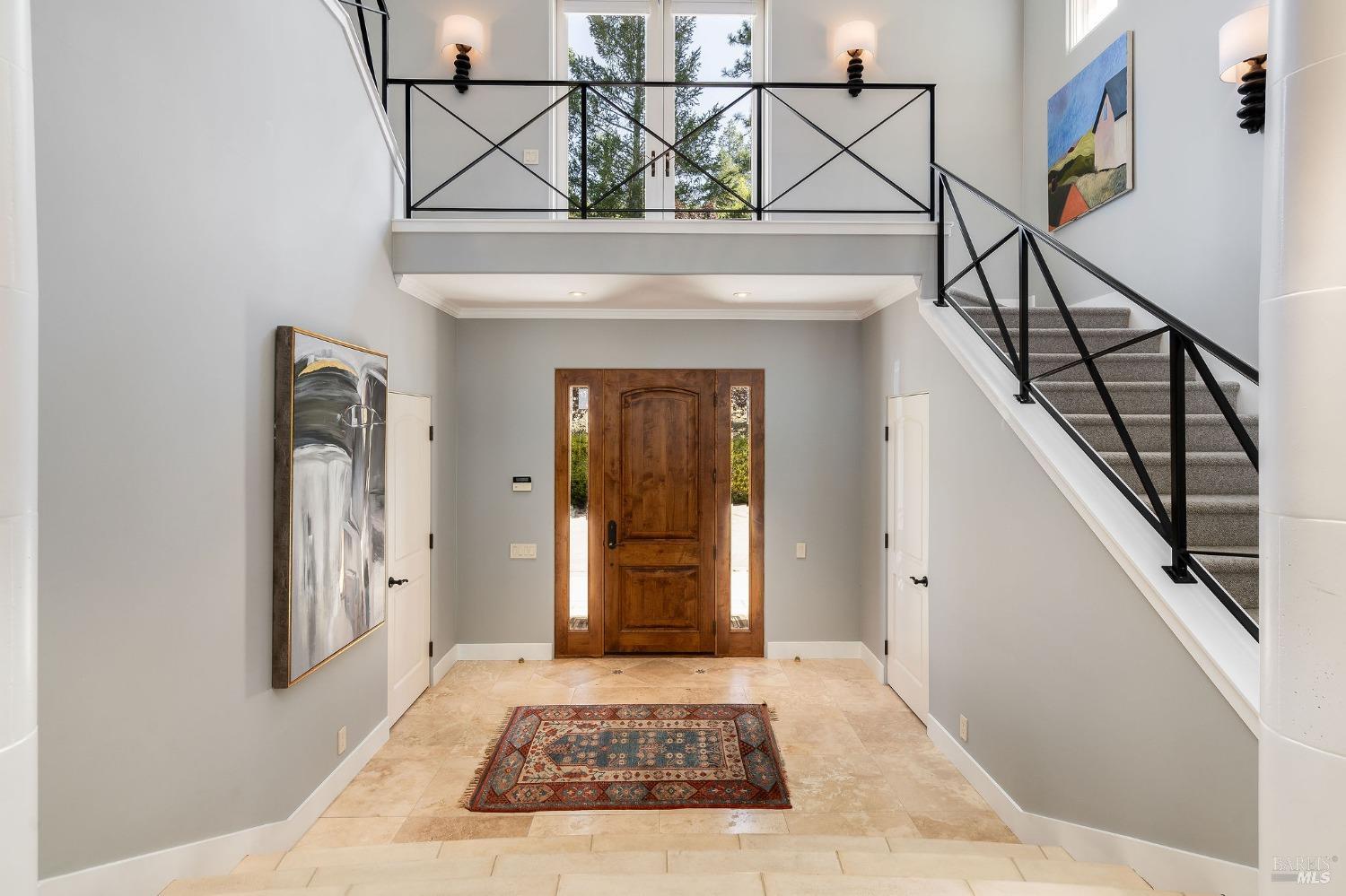 504 White Cottage Rd S