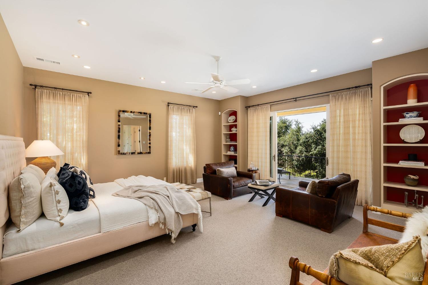 504 White Cottage Rd S