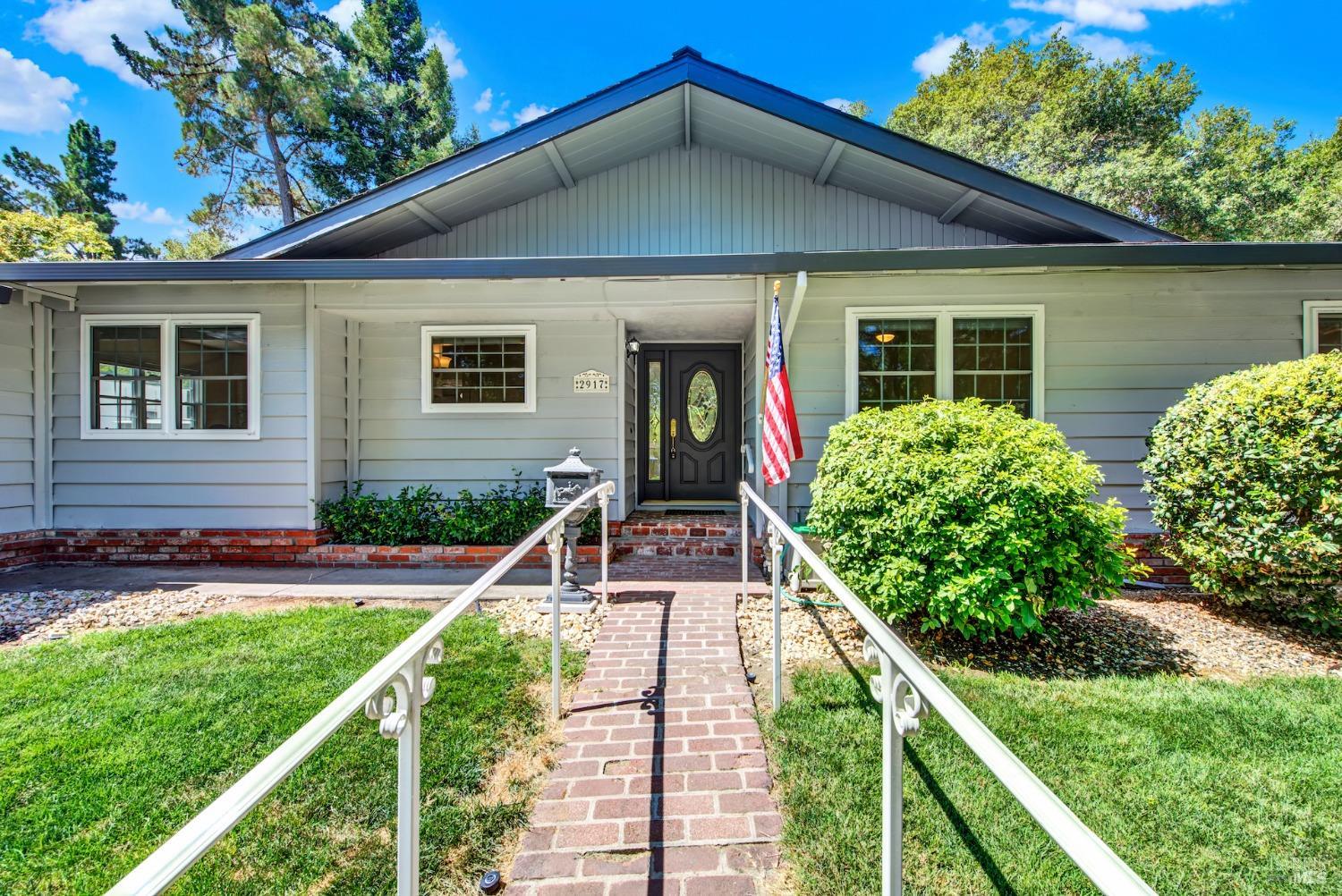 2917 Brookwood Drive