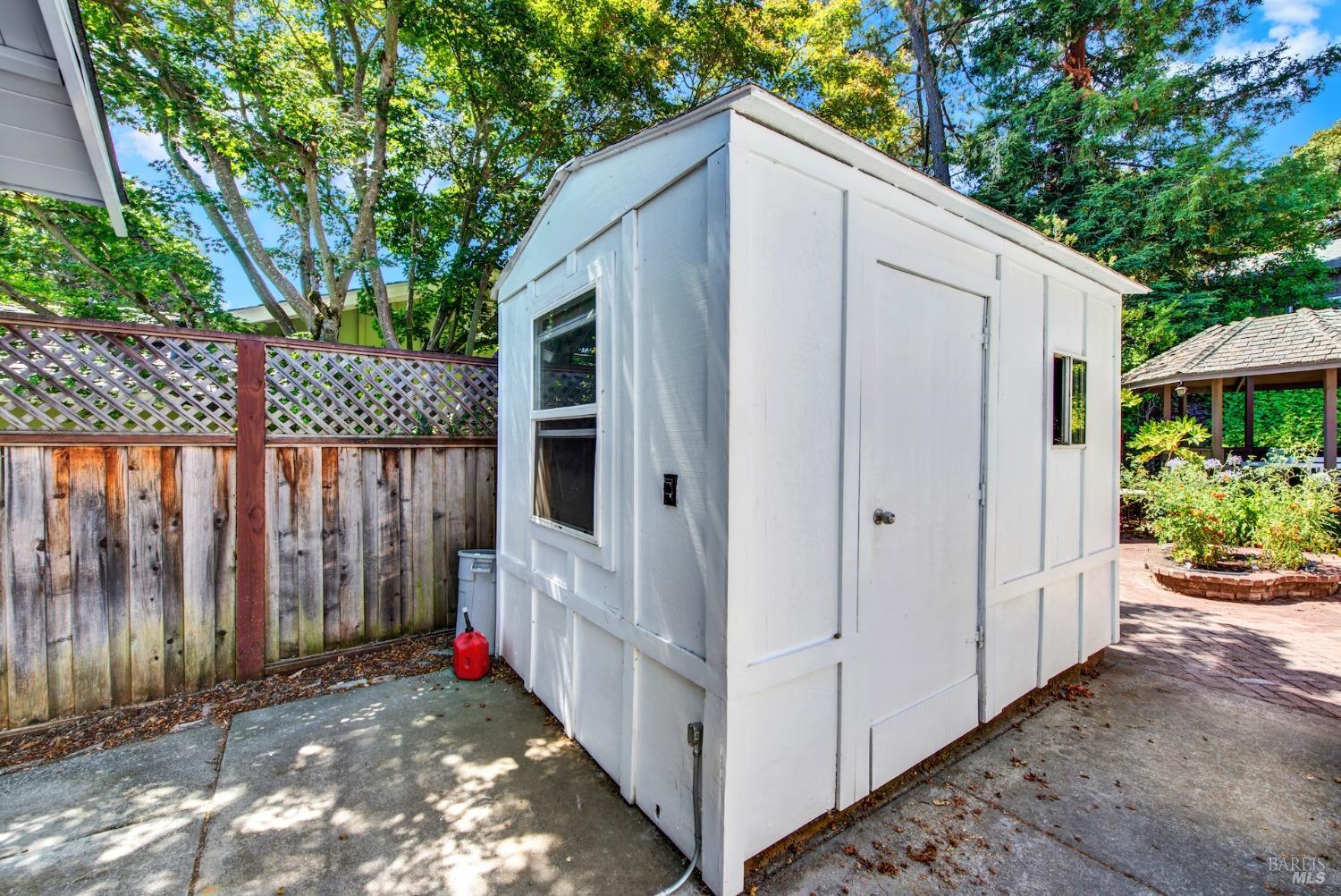 2917 Brookwood Drive