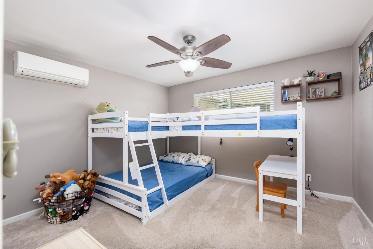2288 Janette Dr