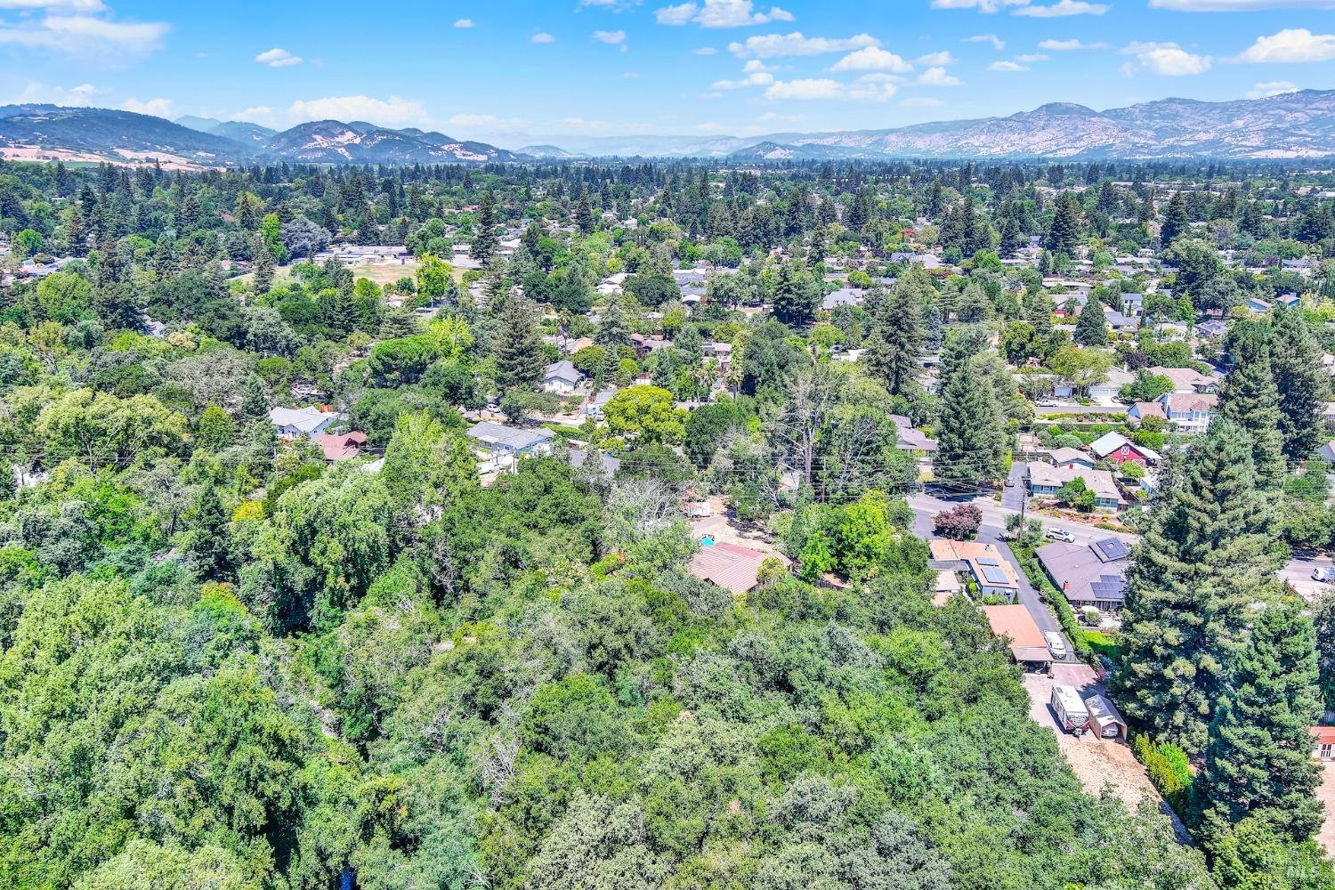 2141 W Lincoln Avenue