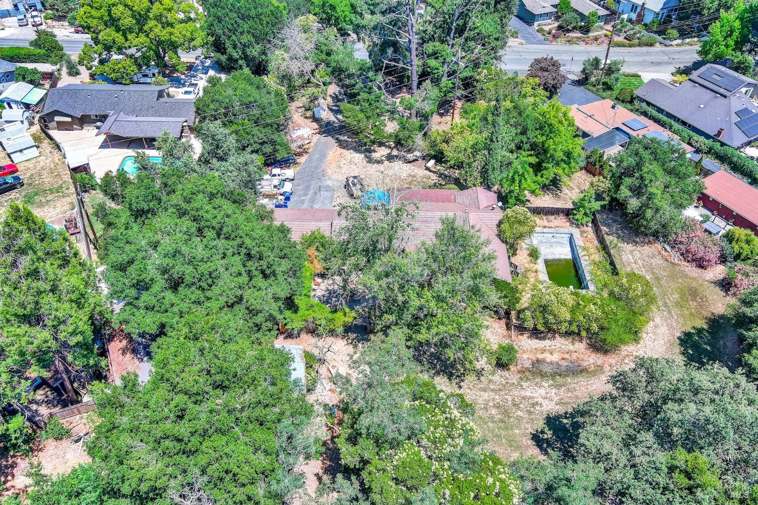 2141 W Lincoln Avenue