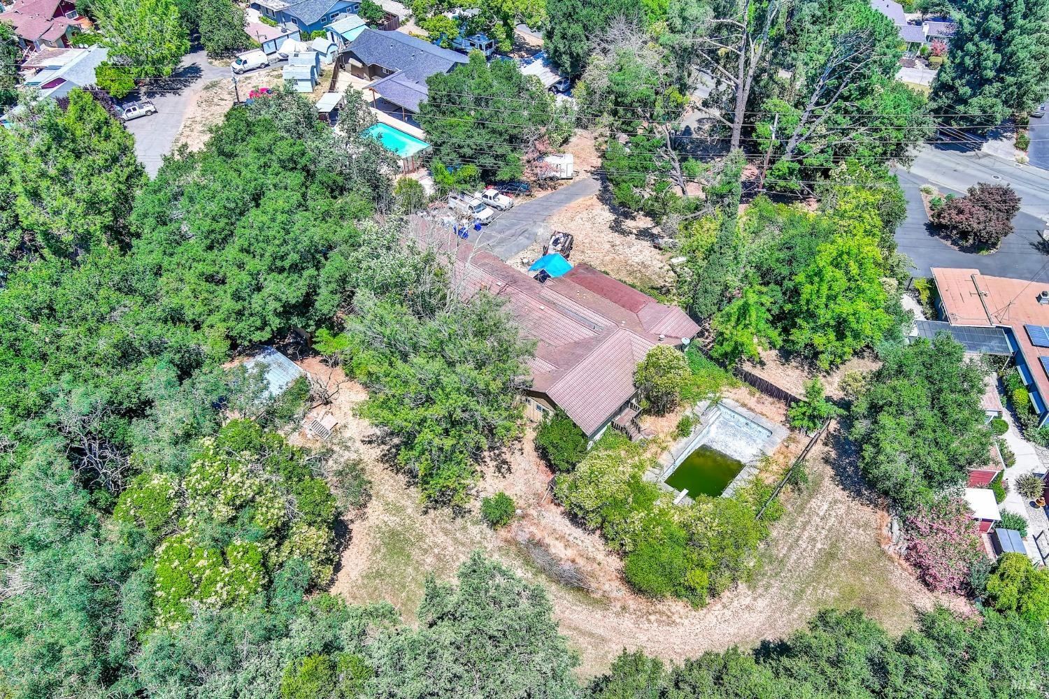 2141 W Lincoln Avenue