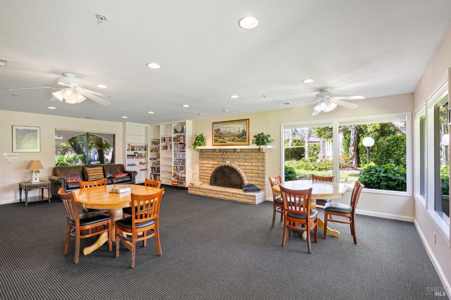 6468 Washington St #45