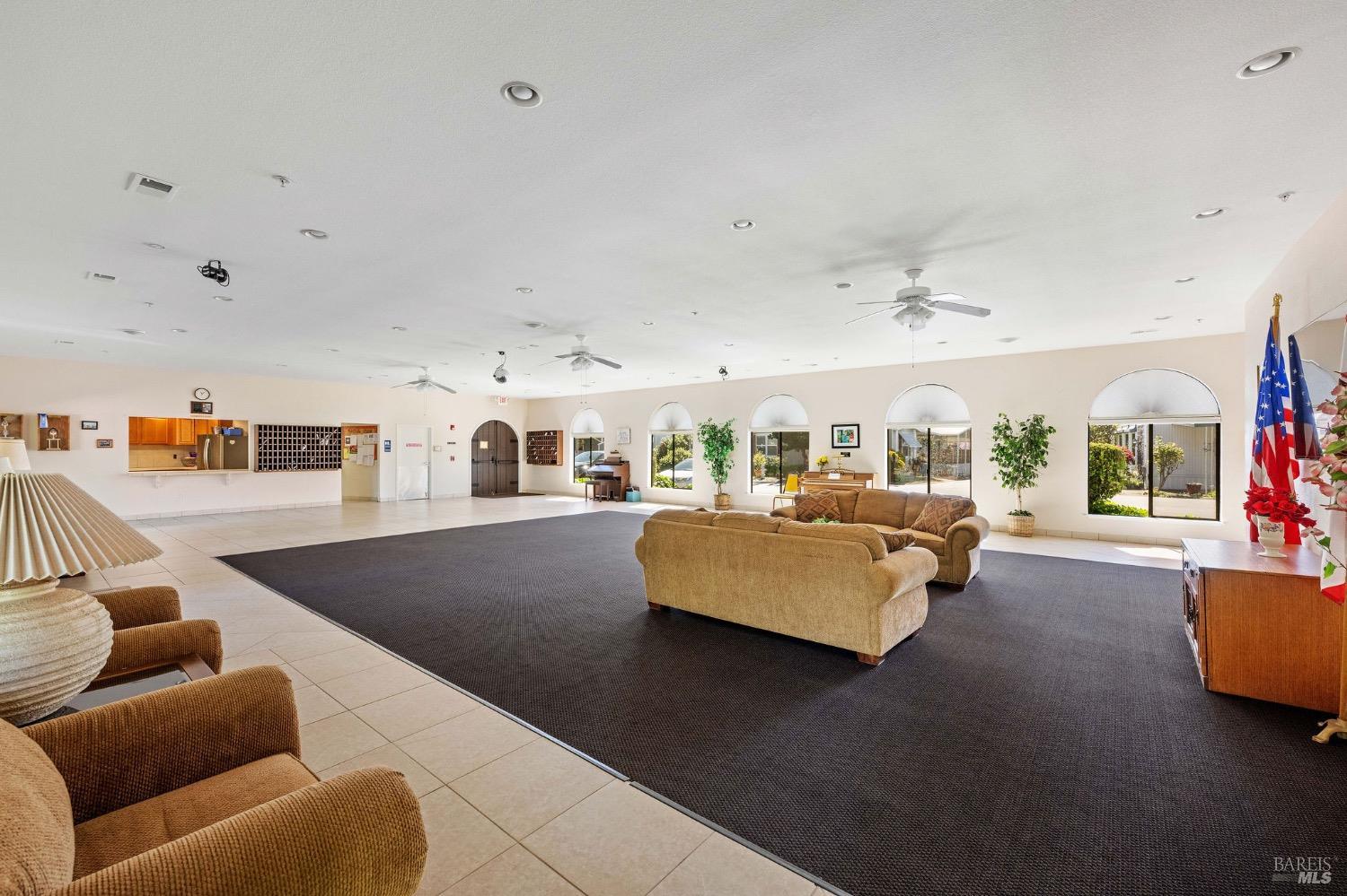 6468 Washington St #45