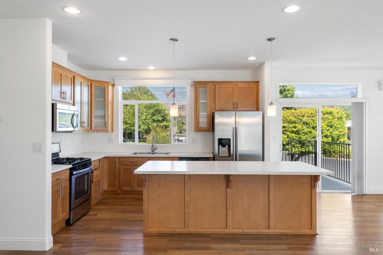 6468 Washington St #45