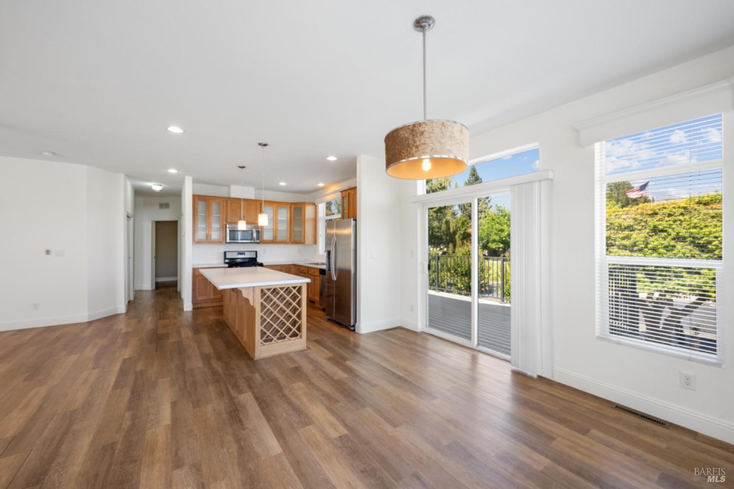 6468 Washington St #45