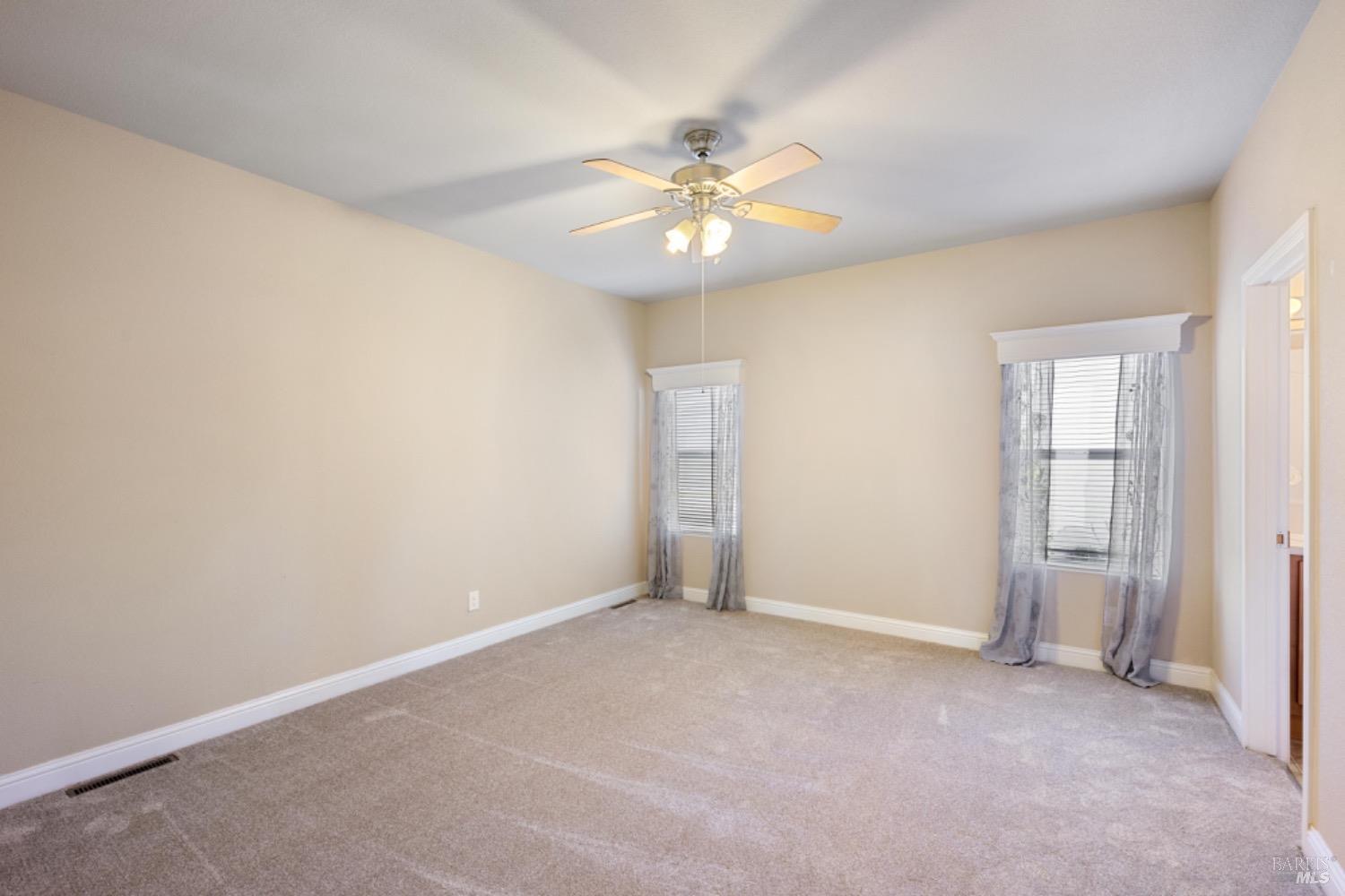 6468 Washington St #45