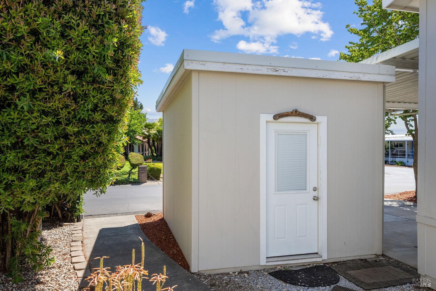 6468 Washington St #45