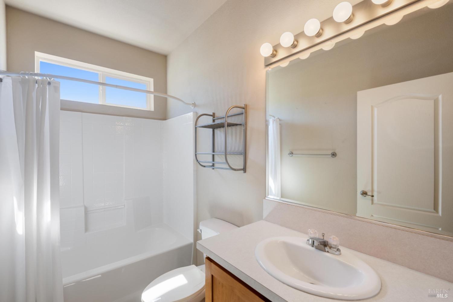 6468 Washington St #45