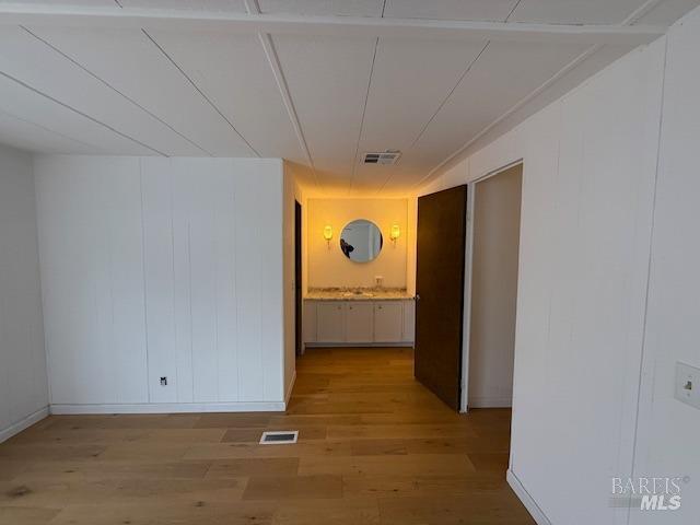 11 RAMON Rd