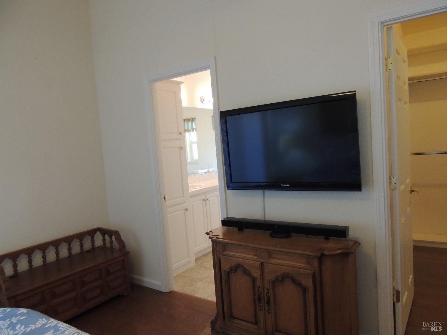 178 WEST SEVEN FLAGS Cir