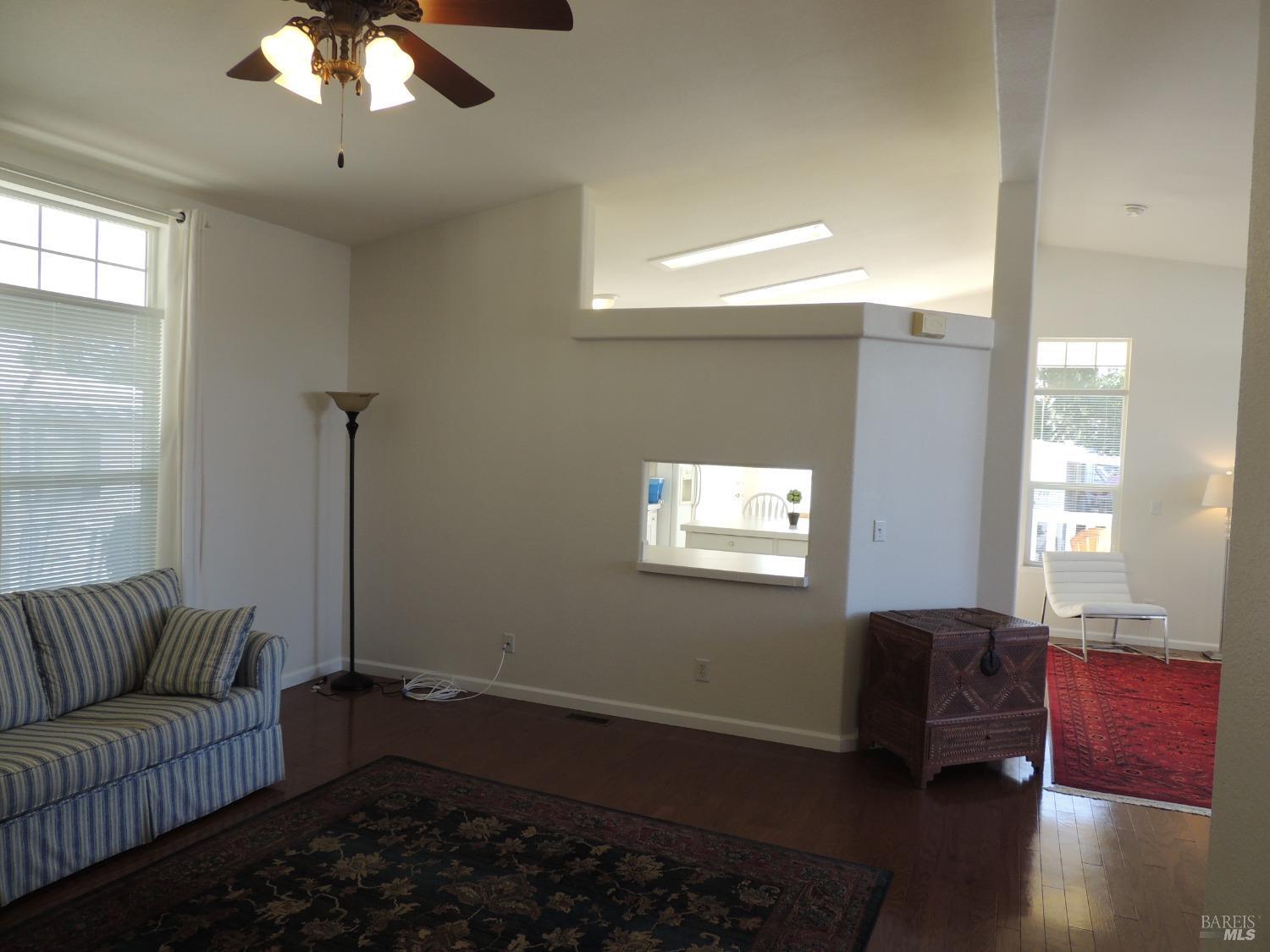 178 WEST SEVEN FLAGS Cir