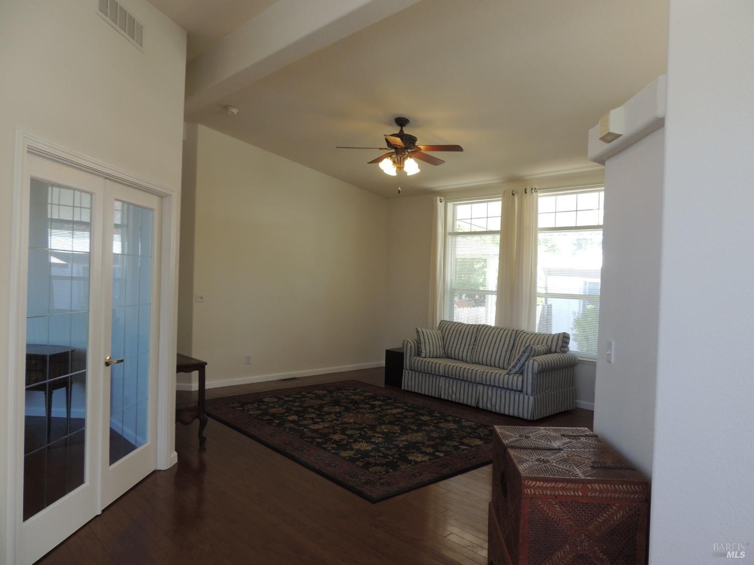 178 WEST SEVEN FLAGS Cir