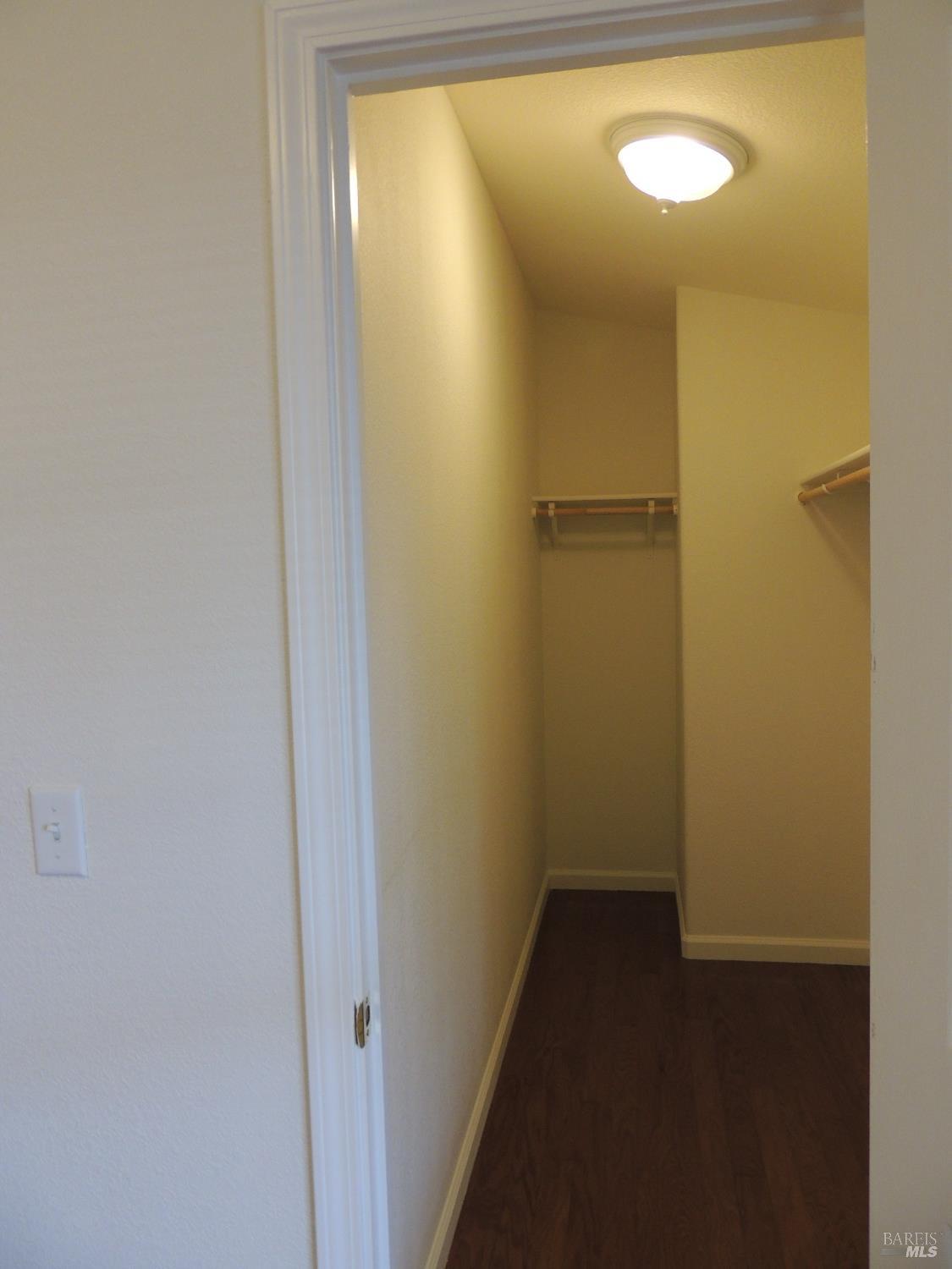 178 WEST SEVEN FLAGS Cir