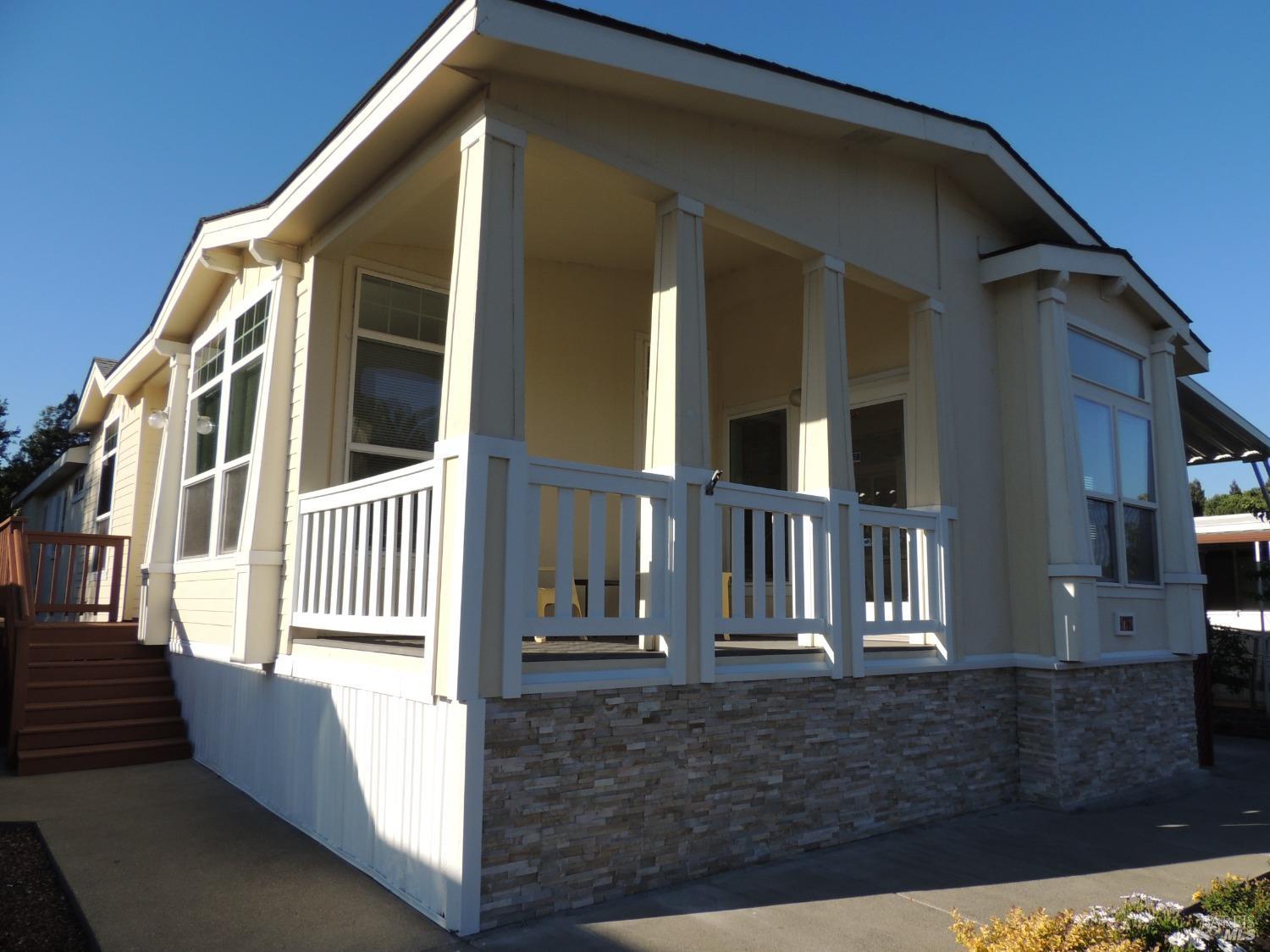 178 WEST SEVEN FLAGS Cir