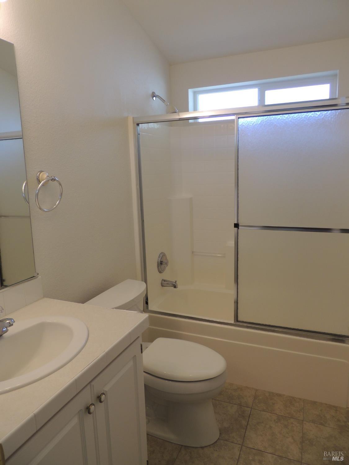 178 WEST SEVEN FLAGS Cir