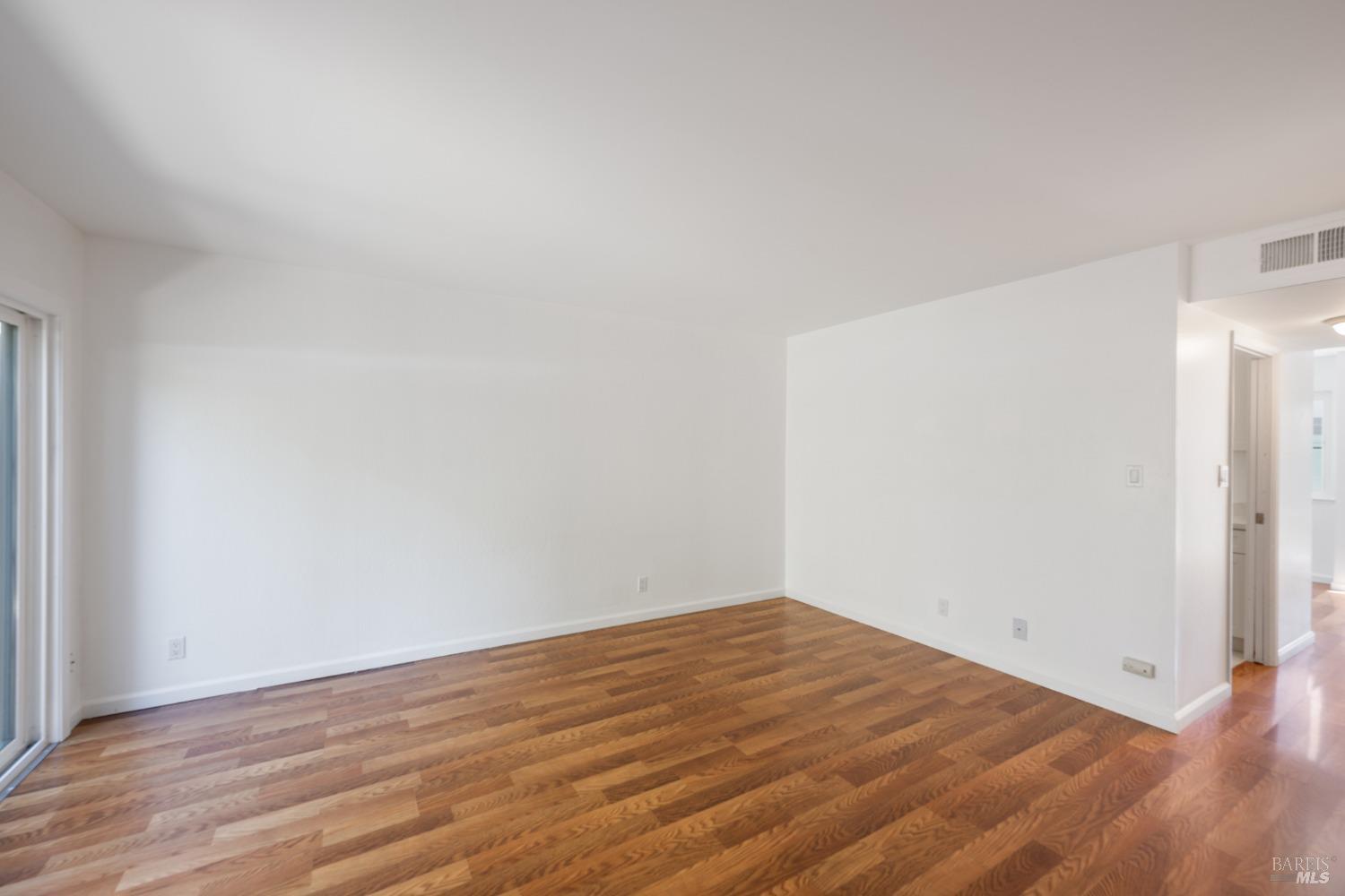 3628 Shelter Creek Dr