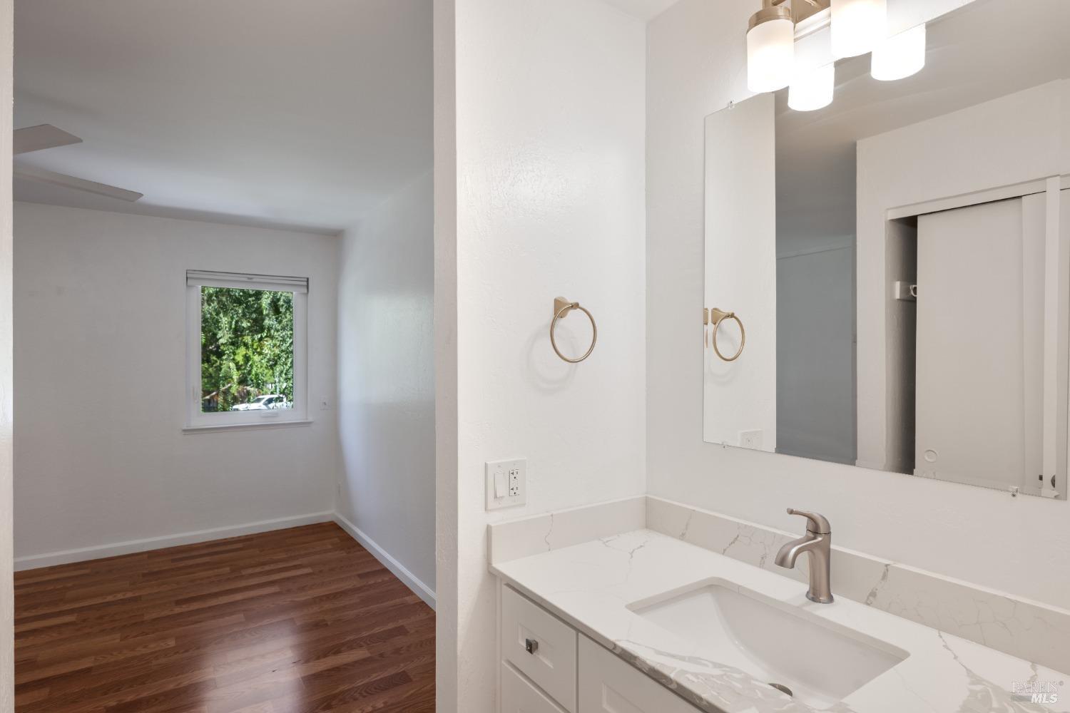 3628 Shelter Creek Dr