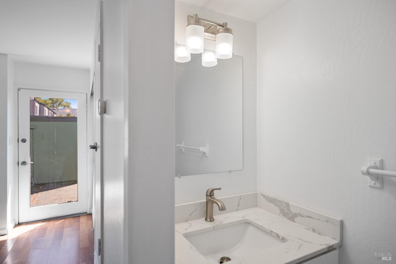 3628 Shelter Creek Dr