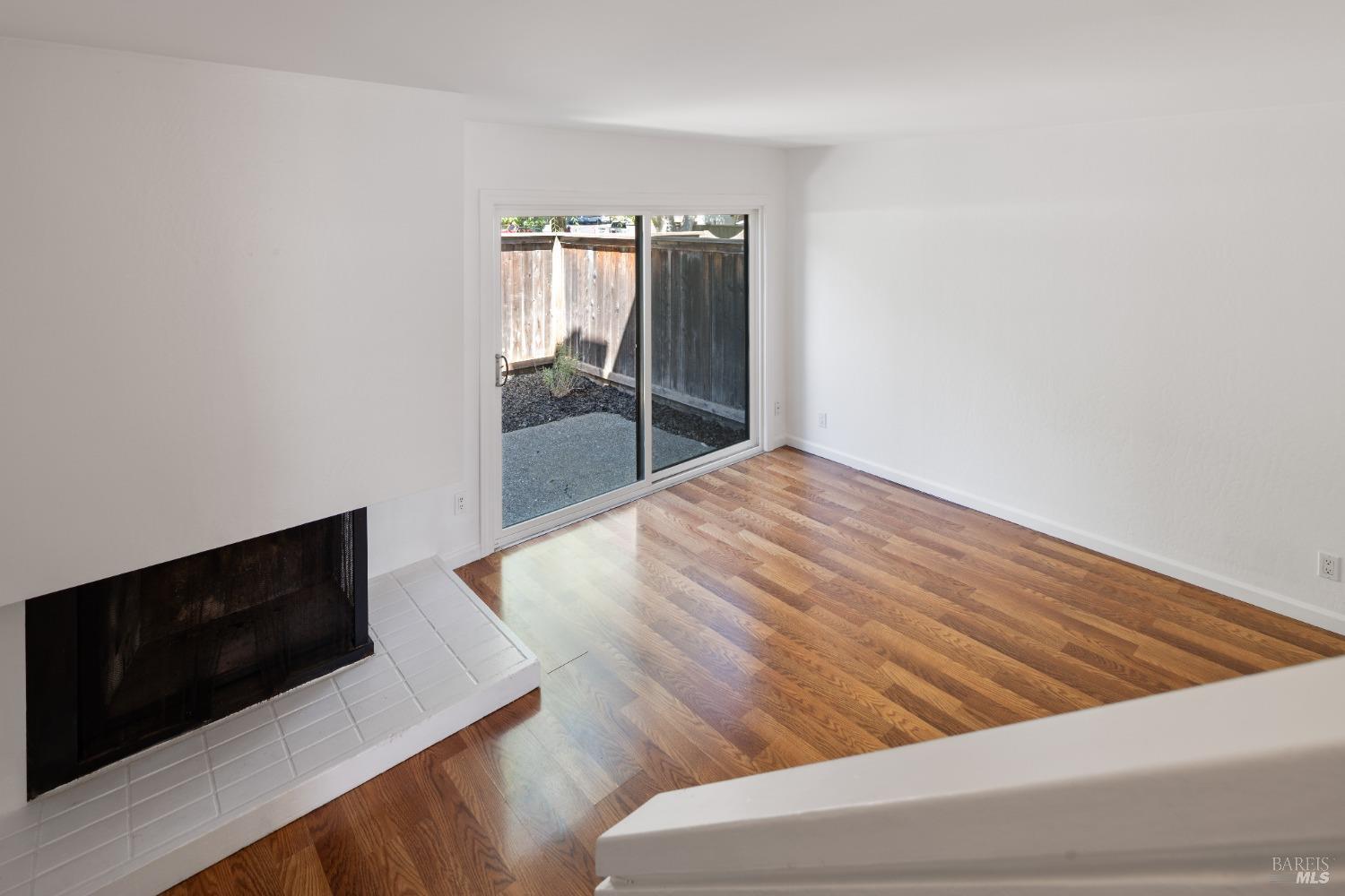 3628 Shelter Creek Dr