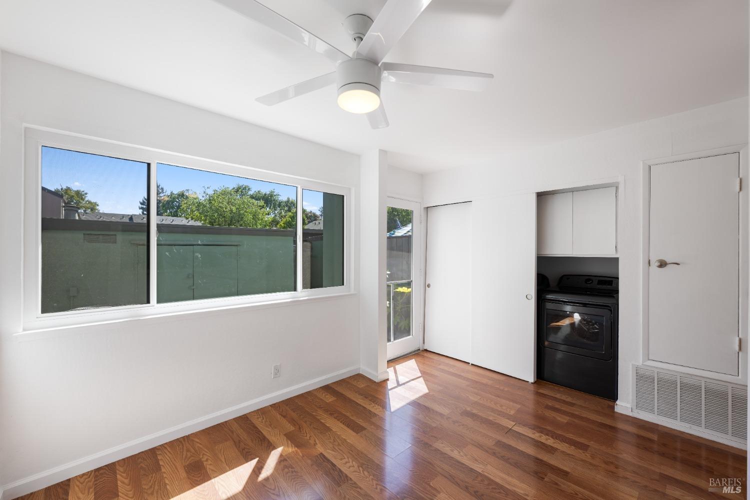 3628 Shelter Creek Dr