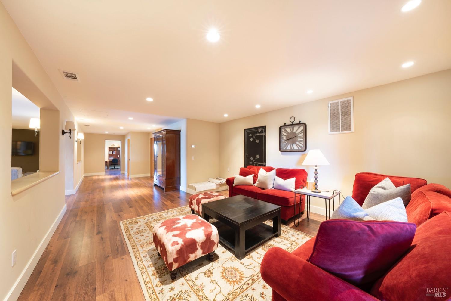 2110 Diamond Mountain Rd