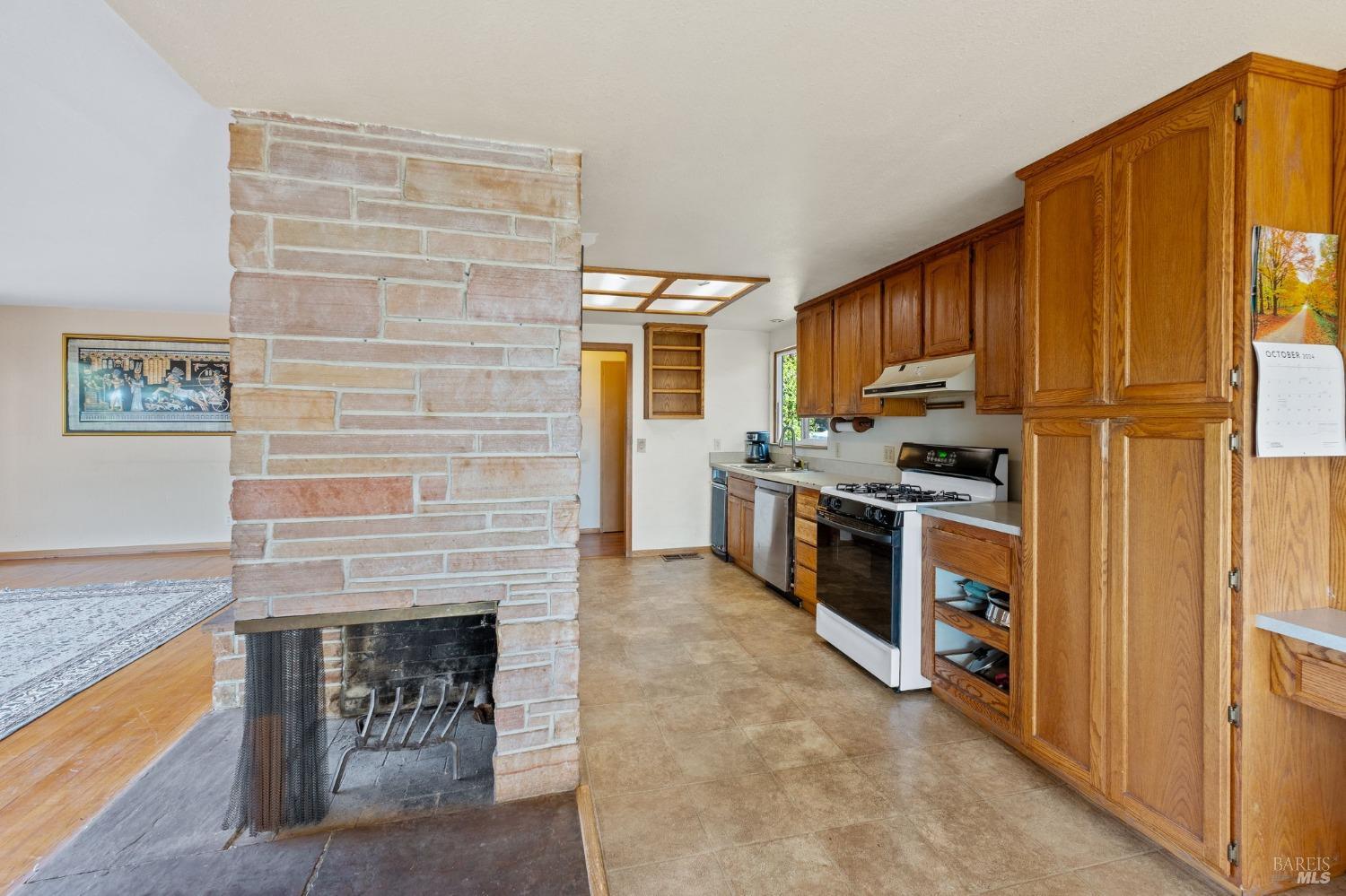 532 Montecito Blvd