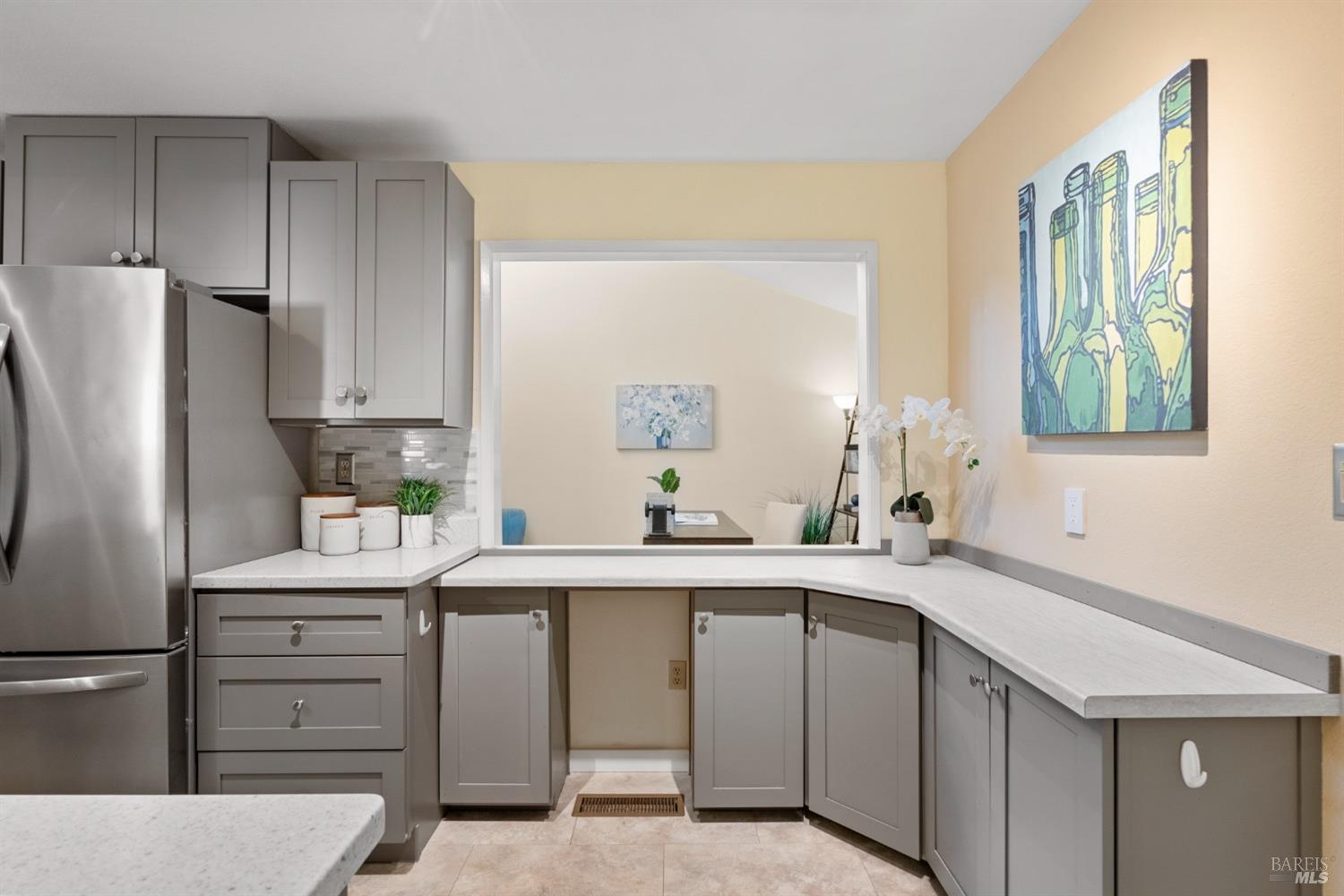 1363 Avenida Sebastiani