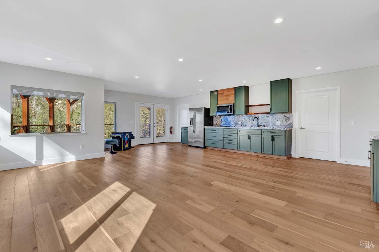 1000 Adobe Canyon Rd