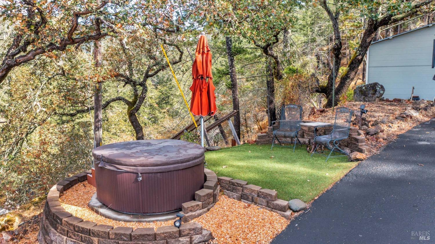 1000 Adobe Canyon Rd