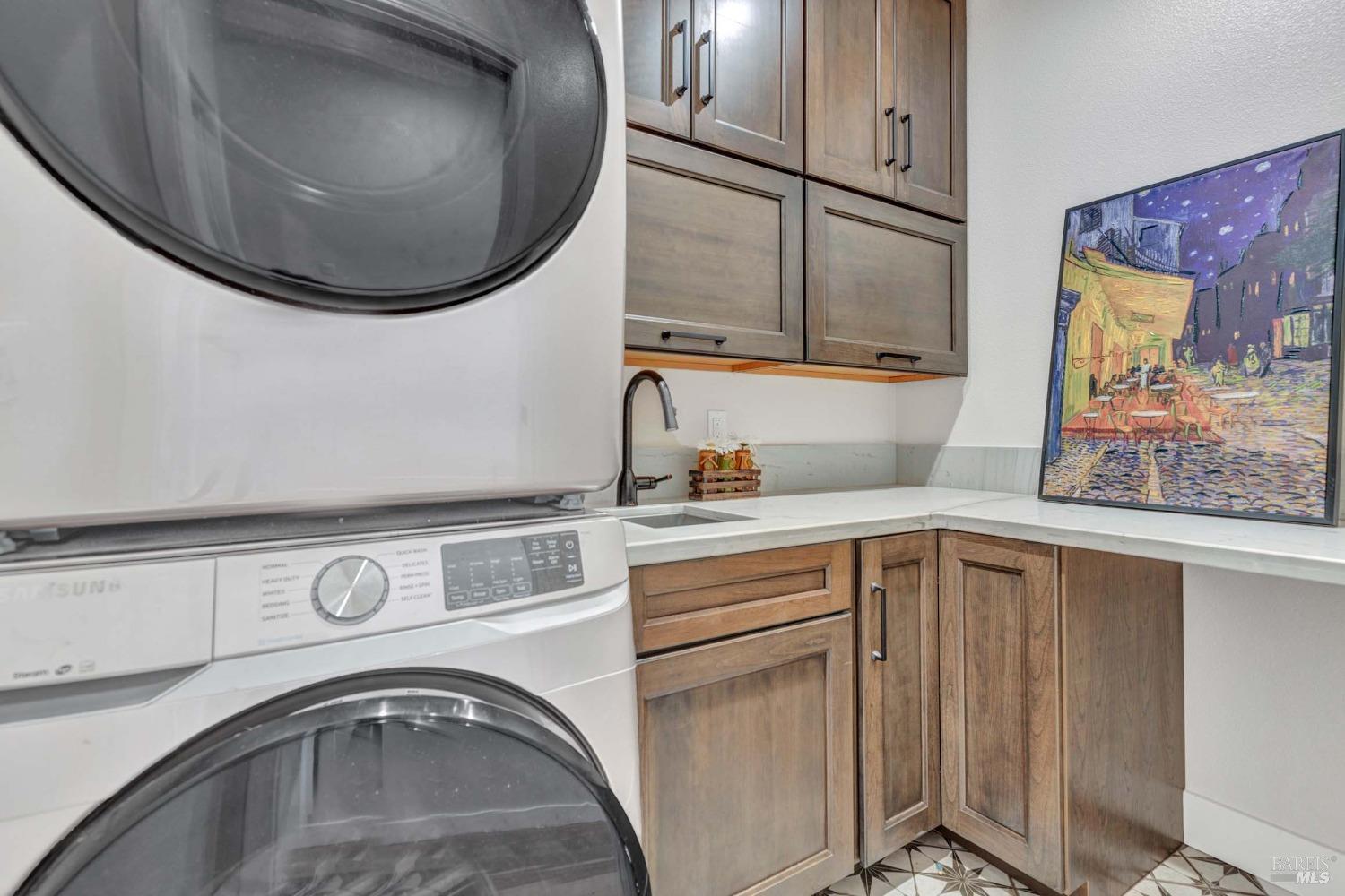 1000 Adobe Canyon Rd