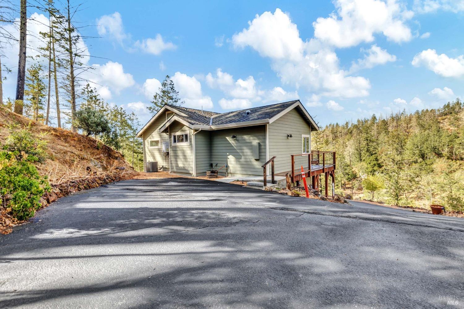 1000 Adobe Canyon Rd