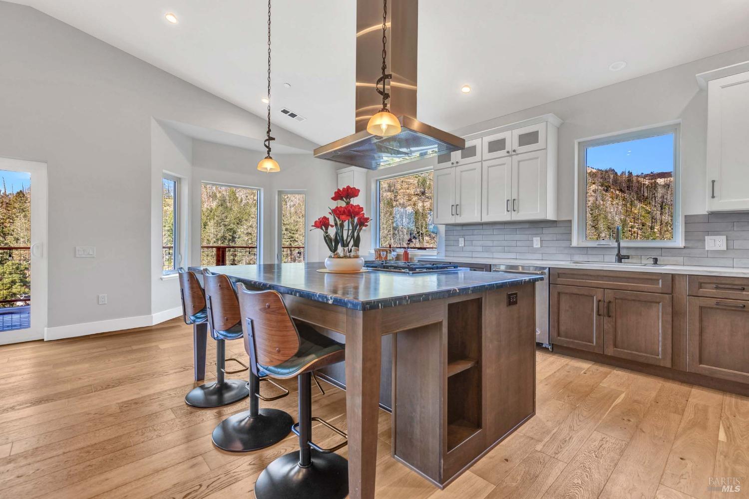 1000 Adobe Canyon Rd