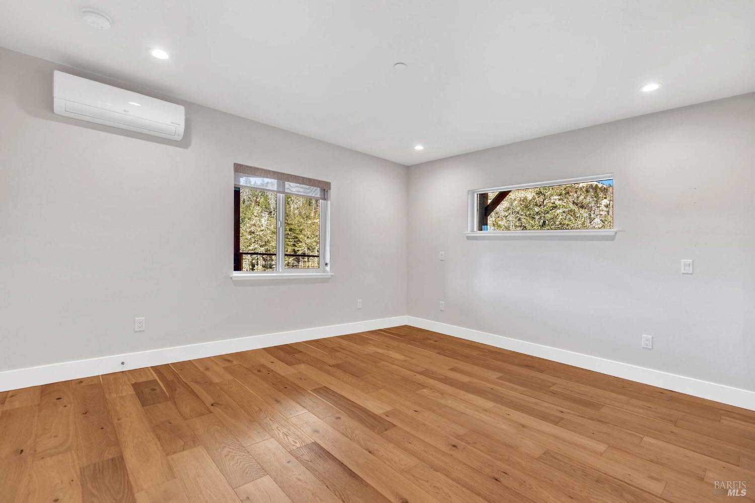 1000 Adobe Canyon Rd