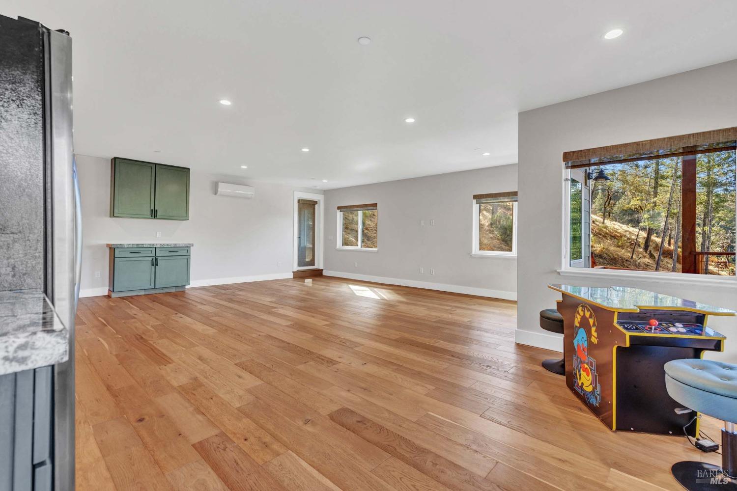 1000 Adobe Canyon Rd