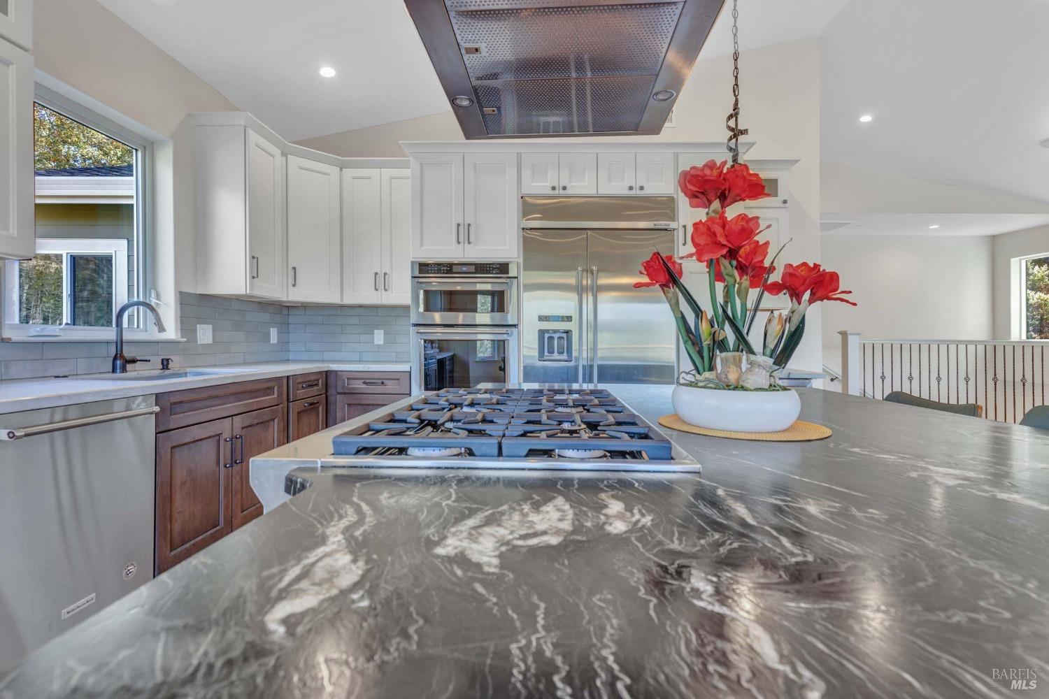 1000 Adobe Canyon Rd