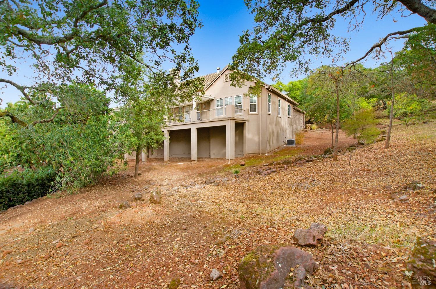 1120 Castle Oaks Dr