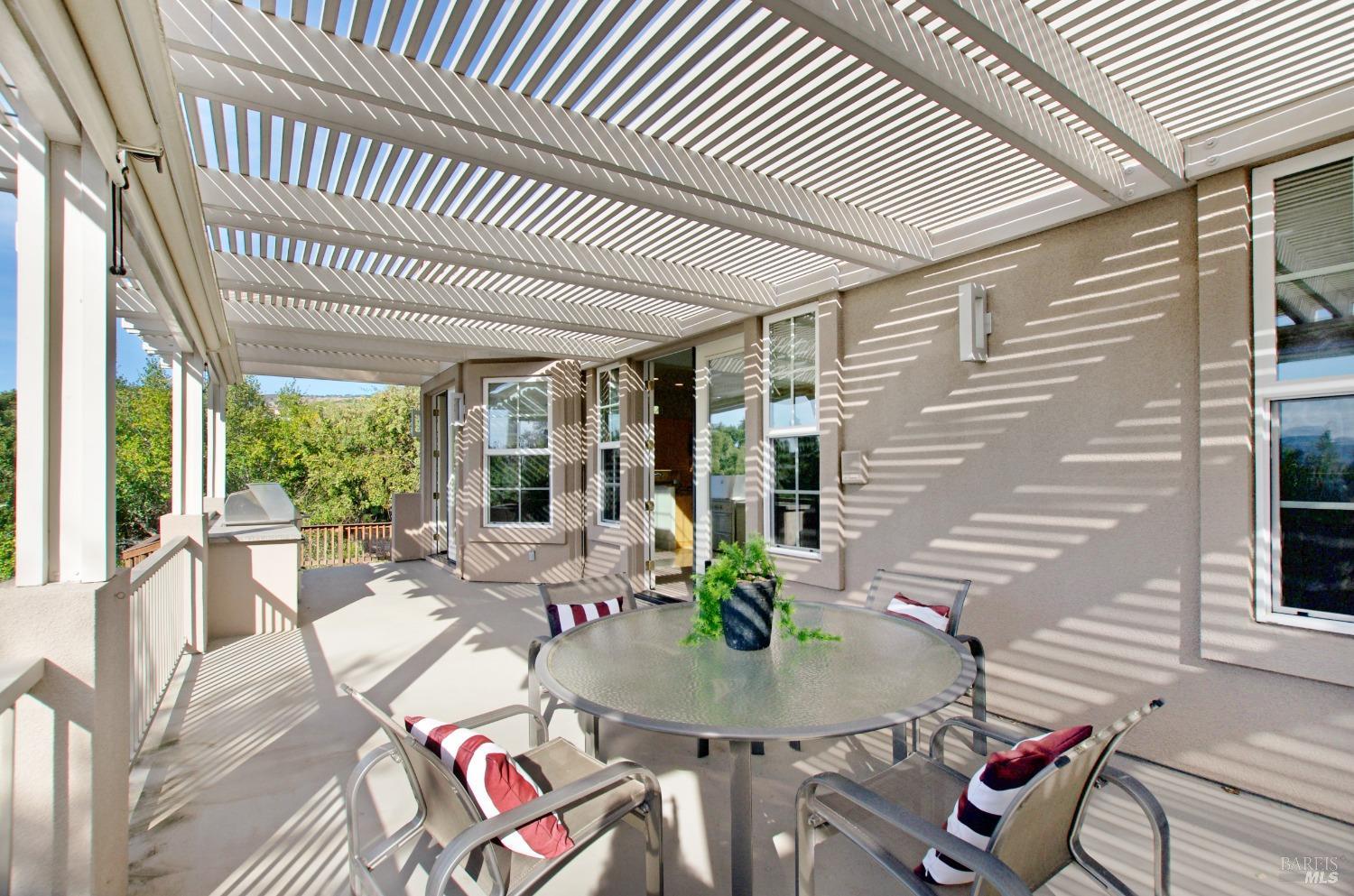 1120 Castle Oaks Dr